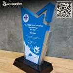 โล่รางวัล มหาลัยกเษตร สั่งทำพิเศษ"